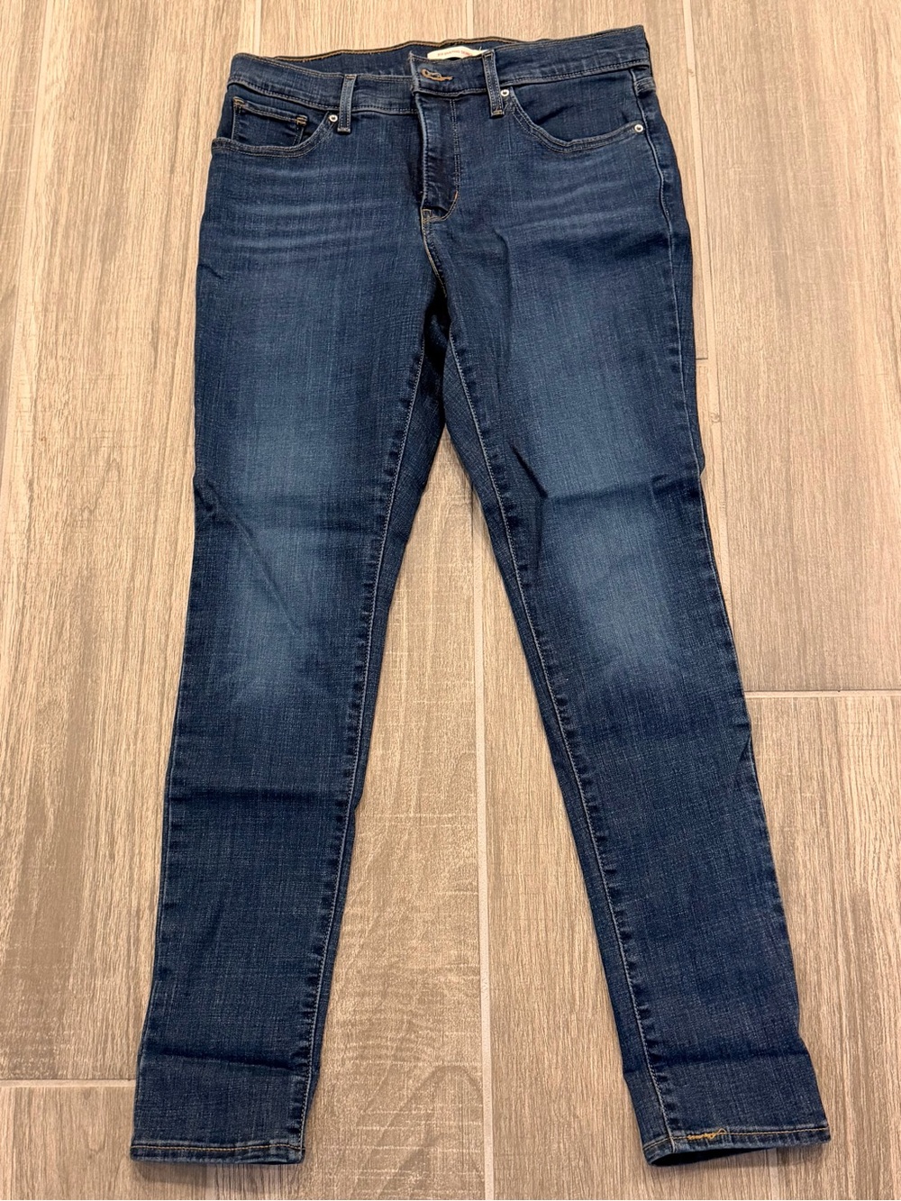 Levi’s 311 Shaping Skinny 29 Inseam 29” - Picture 3 of 5